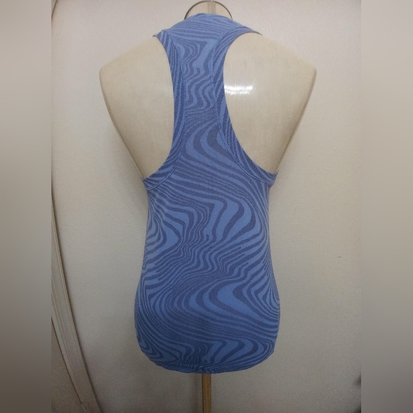 Athleta Momentum Seamless Tank Top - Picture 4 of 6